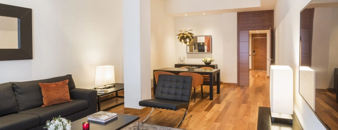 00-hotel-majestic-habitacion-apartamento-eixample-living.jpg