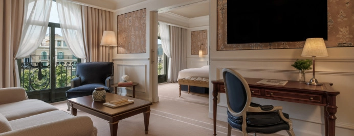 000-new-one-bedroom-suite-majestic-hotel-5-star-barcelona.jpg