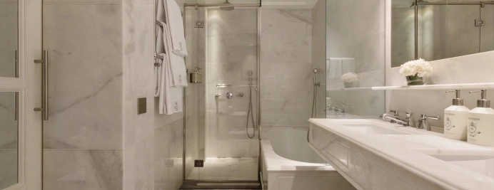 090-new-one-bedroom-suite-majestic-hotel-bathroom-barcelona.jpg