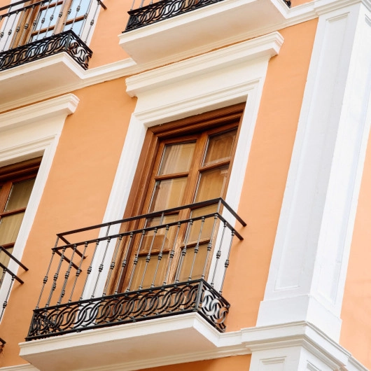 00-fachada-honest-granada.jpg