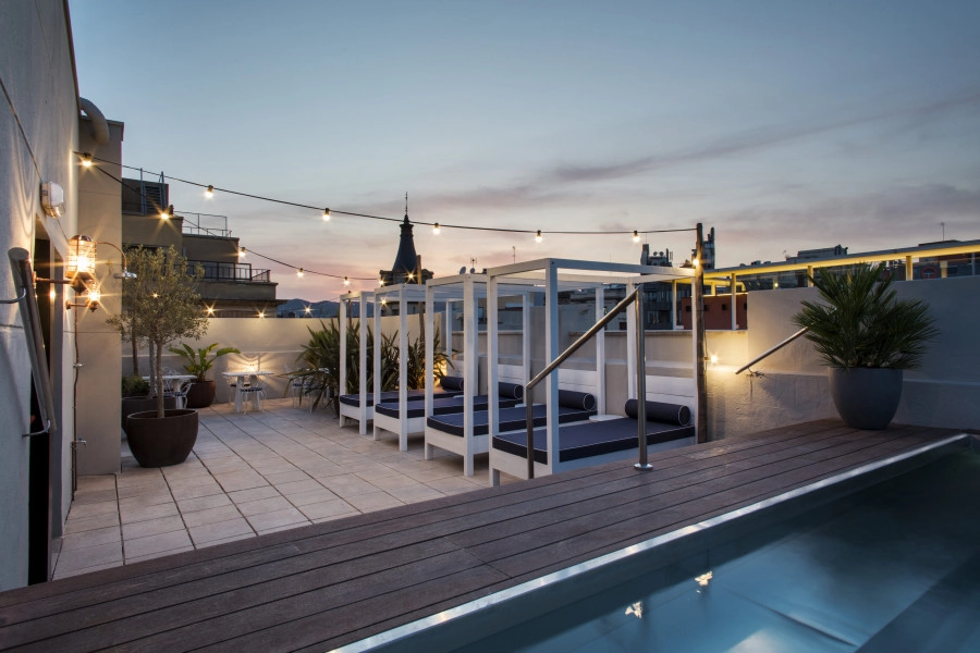01-hotel-mdimost-hotel.jpg